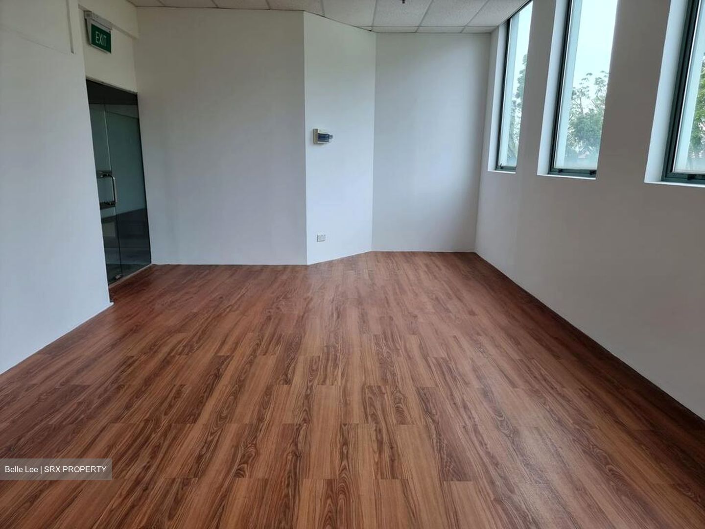 Highland Centre (D19), Office #567471101
